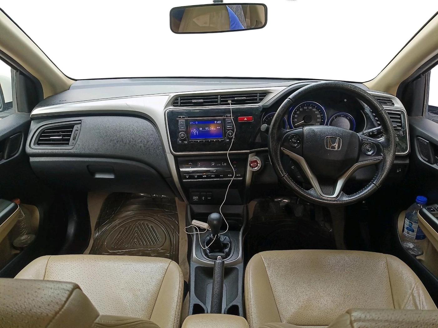 2016 Honda City 1.5L I-VTEC VX, Petrol, Manual, 37,340 km, interior
