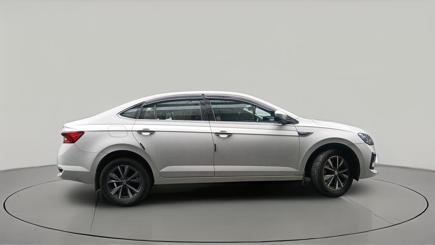 2024 Skoda SLAVIA STYLE 1.5L TSI DSG, Petrol, Automatic, 21,456 km, exterior