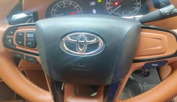 2022 Toyota Innova Crysta 2.7 GX AT 7 STR, Petrol, Automatic, 70,497 km, interior