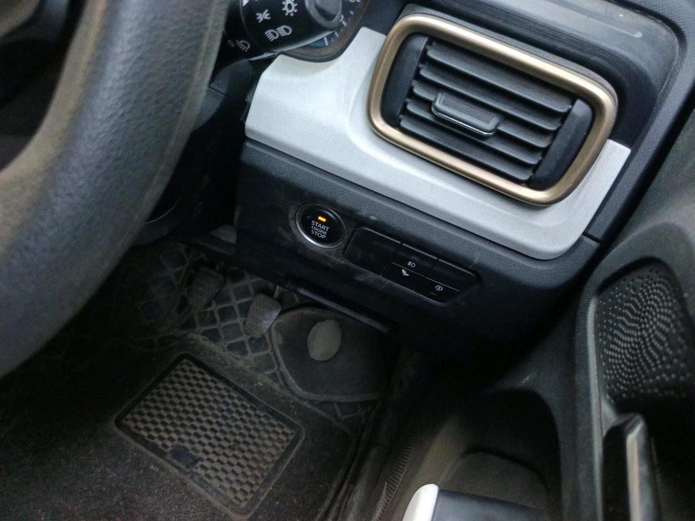 2023 Tata PUNCH ACCOMPLISHED MT, Petrol, Manual, 27,402 km, interior