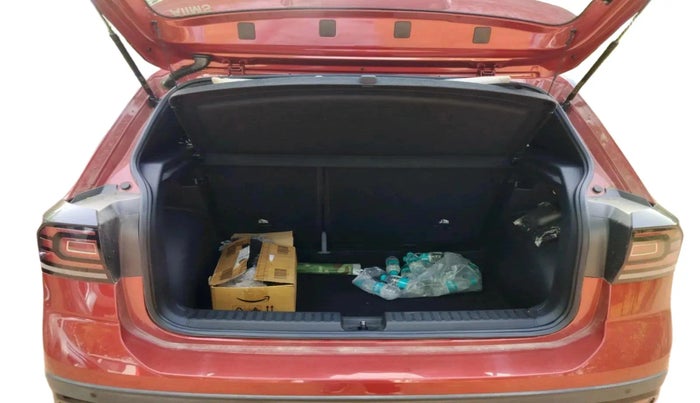 2024 Volkswagen TAIGUN GT Line 1.0L TSI MT, Petrol, Manual, 9,070 km, exterior