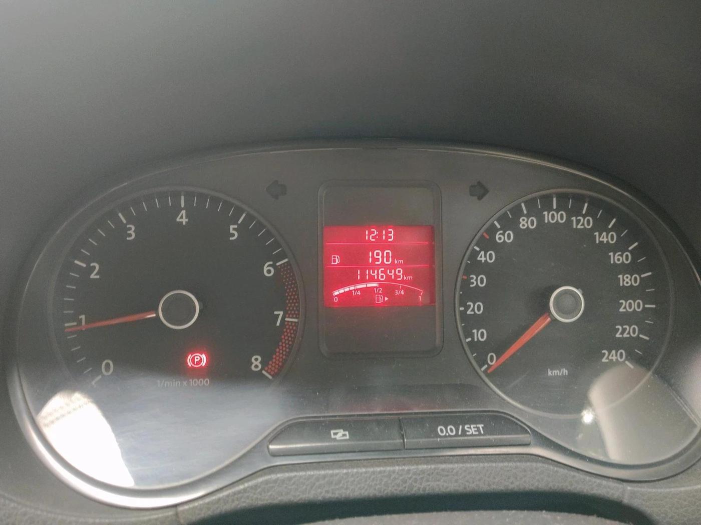 2012 Volkswagen Polo TRENDLINE 1.2L PETROL, Petrol, Manual, 1,14,649 km, interior