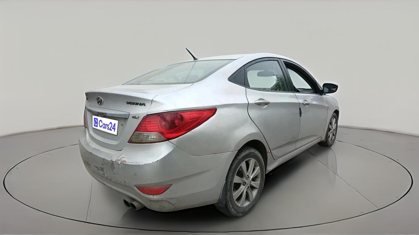 2012 Hyundai Verna FLUIDIC 1.6 VTVT SX, CNG, Manual, 68,253 km, exterior