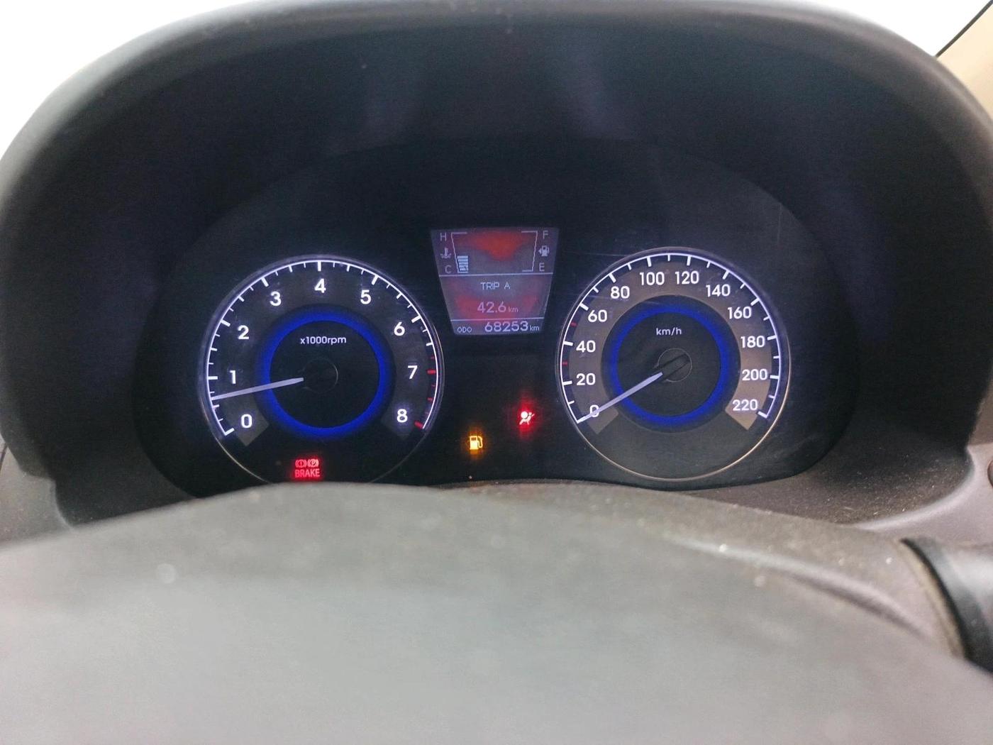 2012 Hyundai Verna FLUIDIC 1.6 VTVT SX, CNG, Manual, 68,253 km, interior