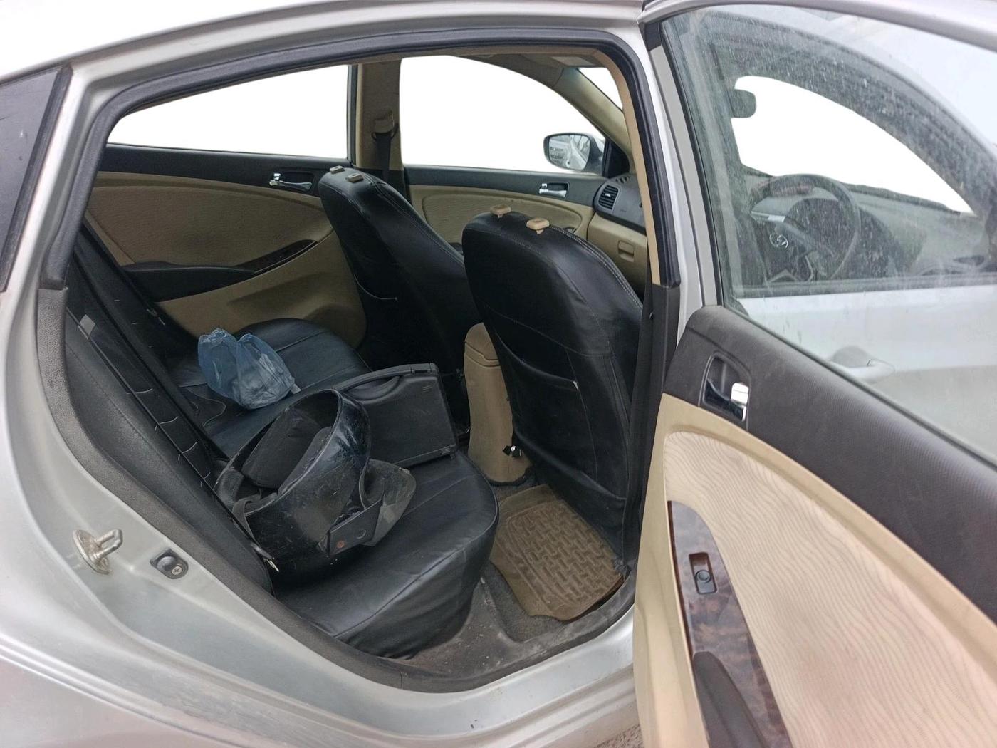 2012 Hyundai Verna FLUIDIC 1.6 VTVT SX, CNG, Manual, 68,253 km, interior