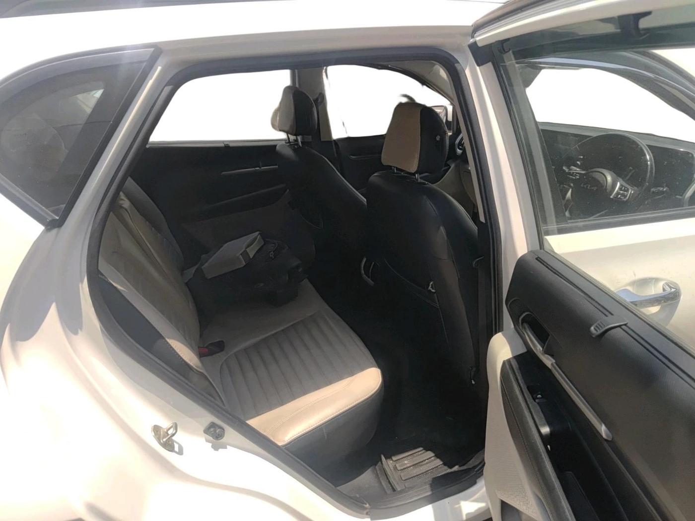 2021 KIA SONET HTX 1.0 IMT, Petrol, Manual, 53,325 km, interior