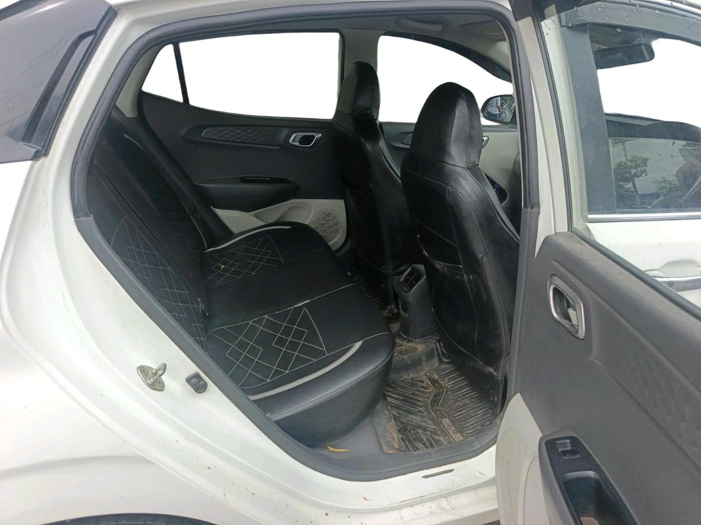 2020 Hyundai AURA SX 1.2, CNG, Manual, 37,001 km, interior
