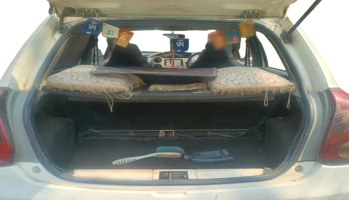 2011 Toyota Etios Liva G, Petrol, Manual, 1,15,403 km, exterior