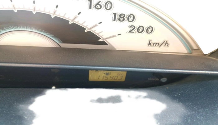 2011 Toyota Etios Liva G, Petrol, Manual, 1,15,403 km, interior