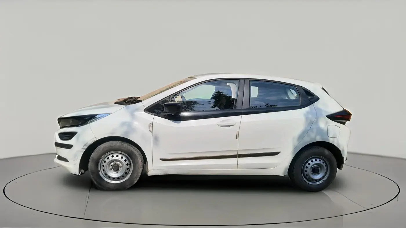 2020 Tata ALTROZ XE PETROL, Petrol, Manual, 48,475 km, exterior