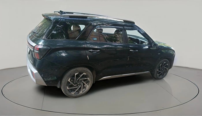 2024 Hyundai ALCAZAR Signature 6 STR 1.5 Turbo GDi Petrol DCT, Petrol, Automatic, 37,879 km, exterior