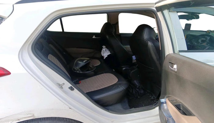 2019 Hyundai Grand i10 SPORTZ 1.2 KAPPA VTVT, Petrol, Manual, 1,00,967 km, interior