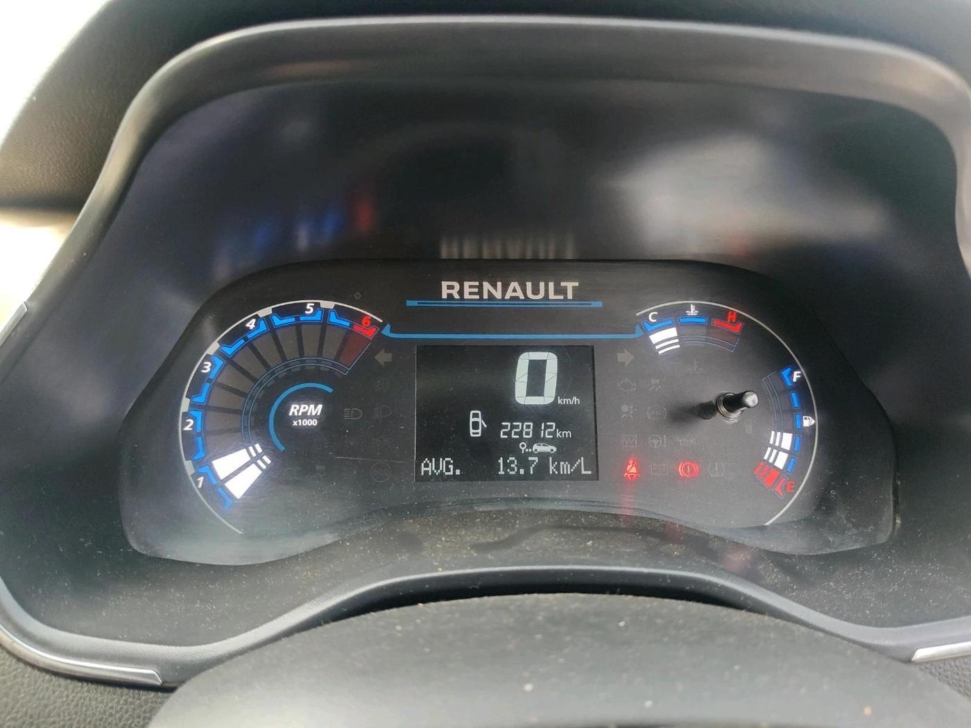 2024 Renault Kiger RXT MT, Petrol, Manual, 22,812 km, interior