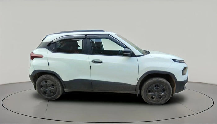 2024 Tata PUNCH PURE MT, Petrol, Manual, 29,780 km, exterior