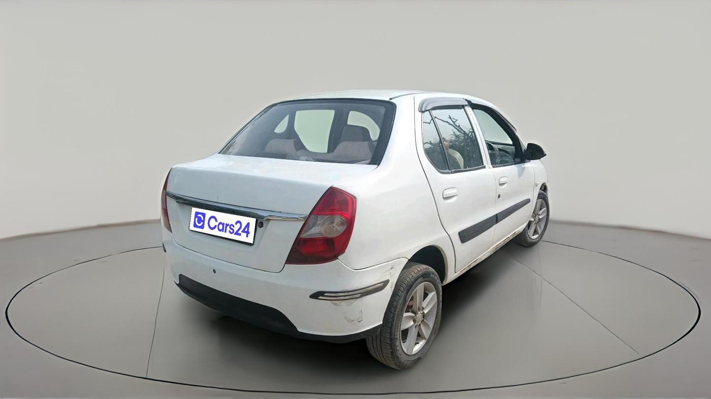 2016 Tata Indigo ECS GLS, CNG, Manual, 1,47,463 km, exterior
