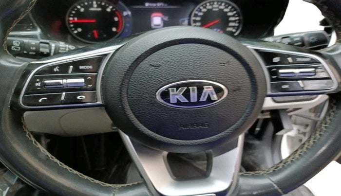 2019 KIA SELTOS GTX PLUS AT 1.5 DIESEL, Diesel, Automatic, 1,08,741 km, interior