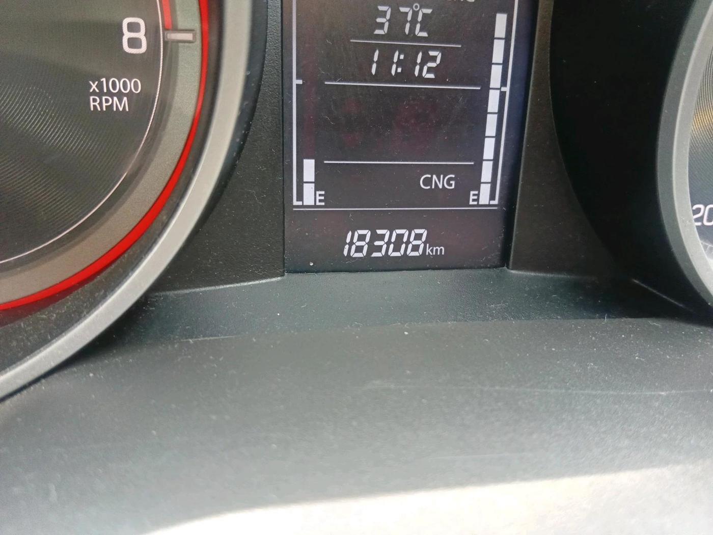 2023 Maruti Swift ZXI CNG, CNG, Manual, 18,308 km, interior