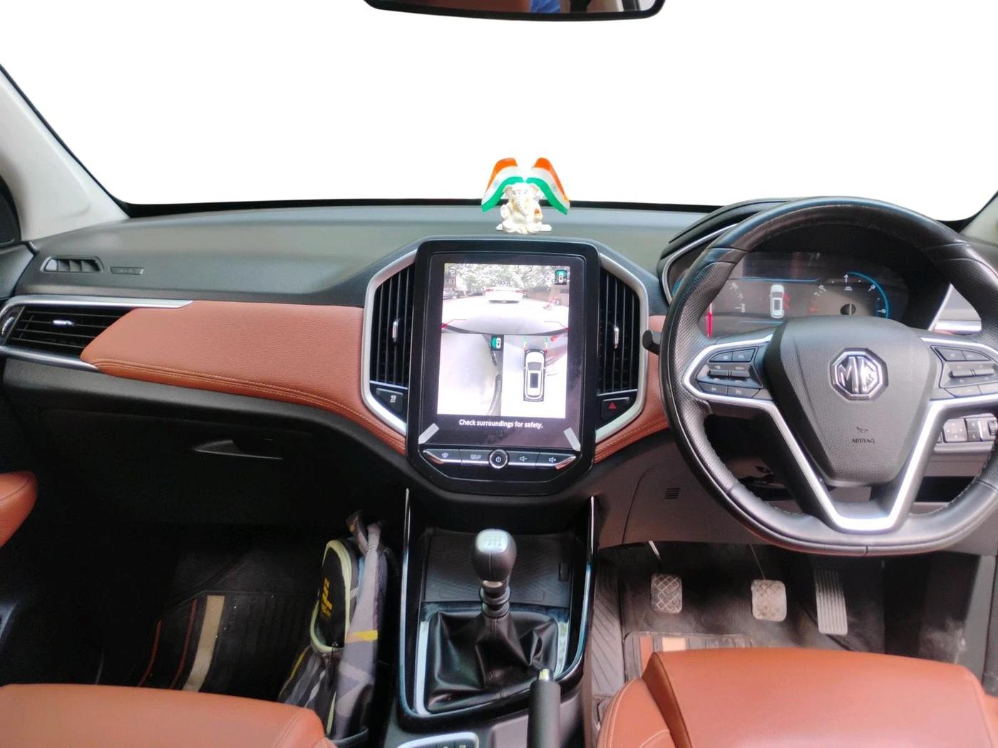 2022 MG HECTOR PLUS SHARP 1.5 PETROL TURBO HYBRID MT 6-STR, Petrol, Manual, 20,008 km, interior