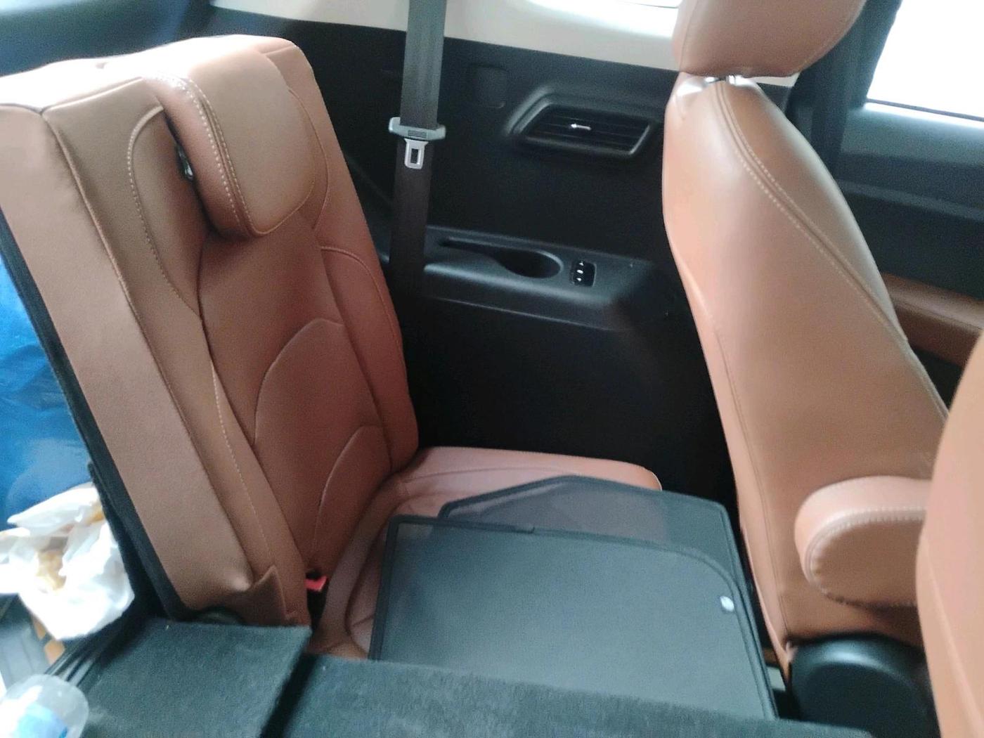 2022 MG HECTOR PLUS SHARP 1.5 PETROL TURBO HYBRID MT 6-STR, Petrol, Manual, 20,008 km, interior