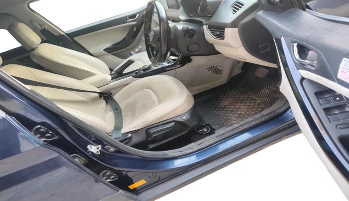 2022 Tata NEXON XZA PLUS DIESEL (L), Diesel, Automatic, 86,477 km, interior