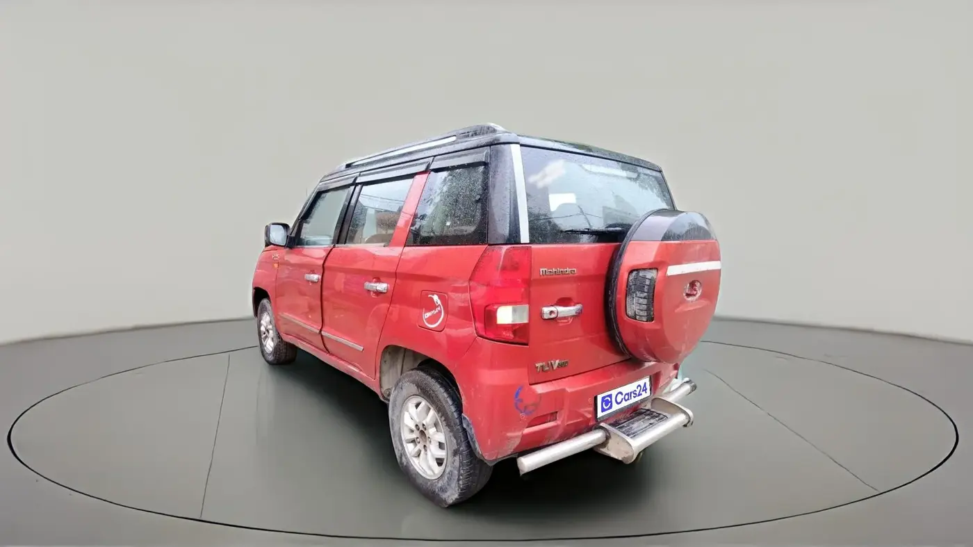 2017 Mahindra TUV300 T8 DUAL TONE, Diesel, Manual, 1,32,408 km, exterior