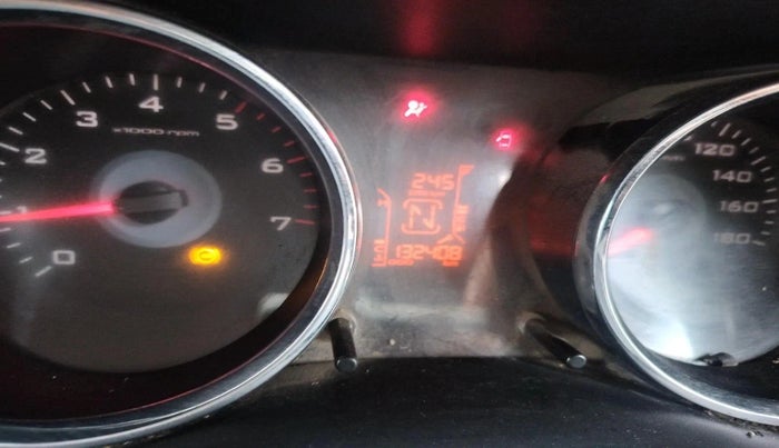 2017 Mahindra TUV300 T8 DUAL TONE, Diesel, Manual, 1,32,408 km, interior