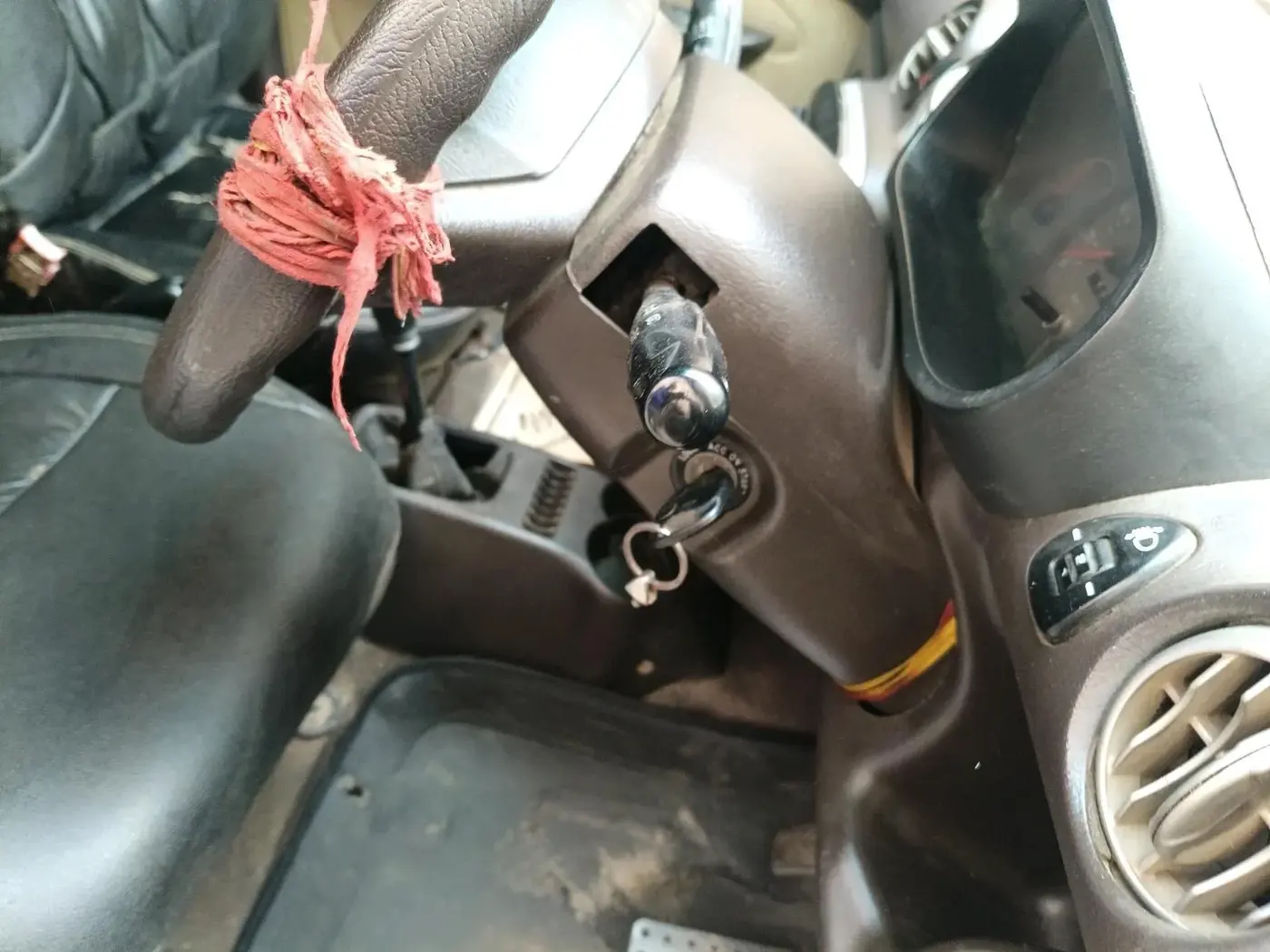 2013 Hyundai Santro Xing GL, CNG, Manual, 1,01,692 km, interior