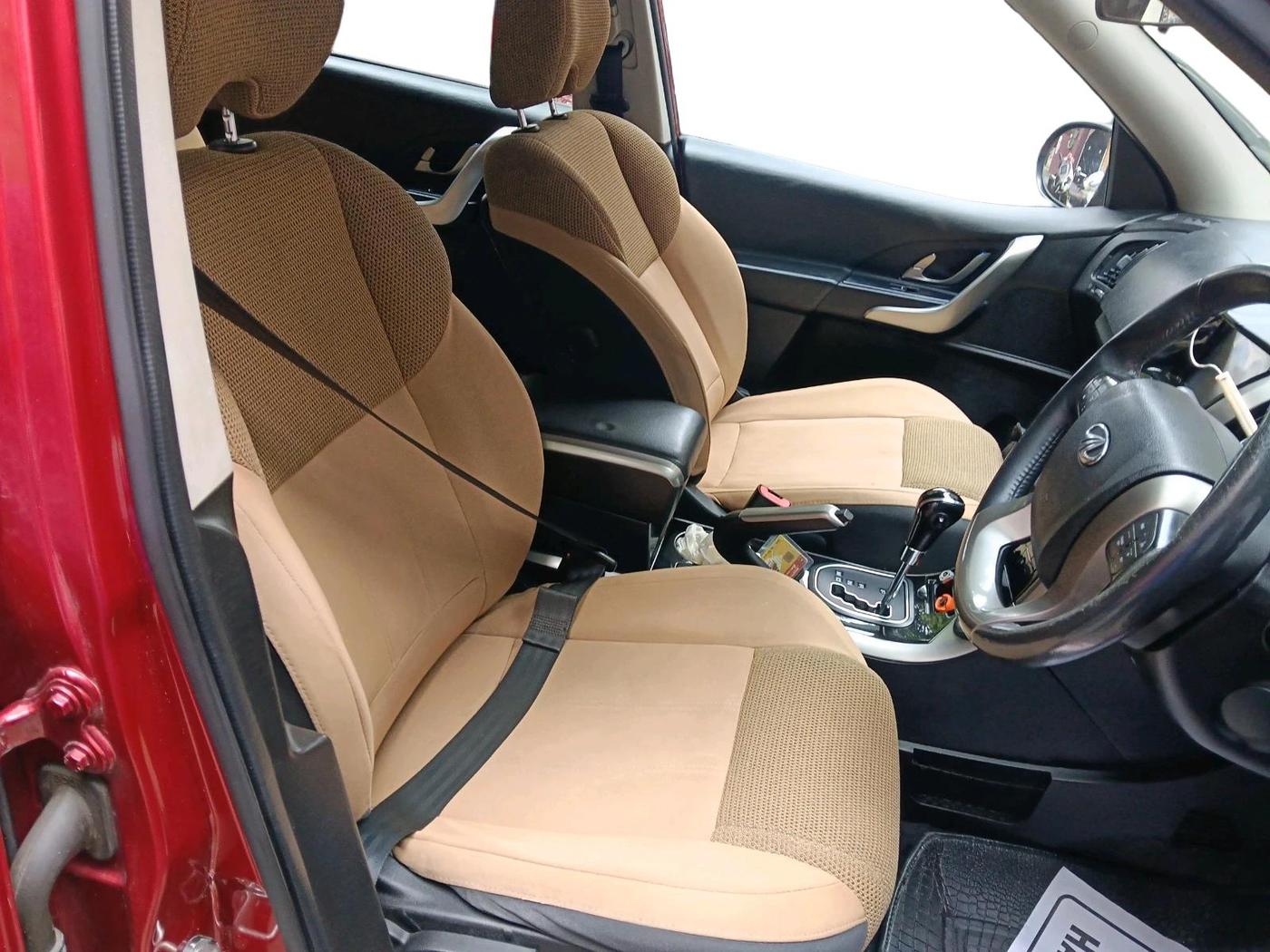 2018 Mahindra XUV500 W9 AT, Diesel, Automatic, 62,480 km, interior