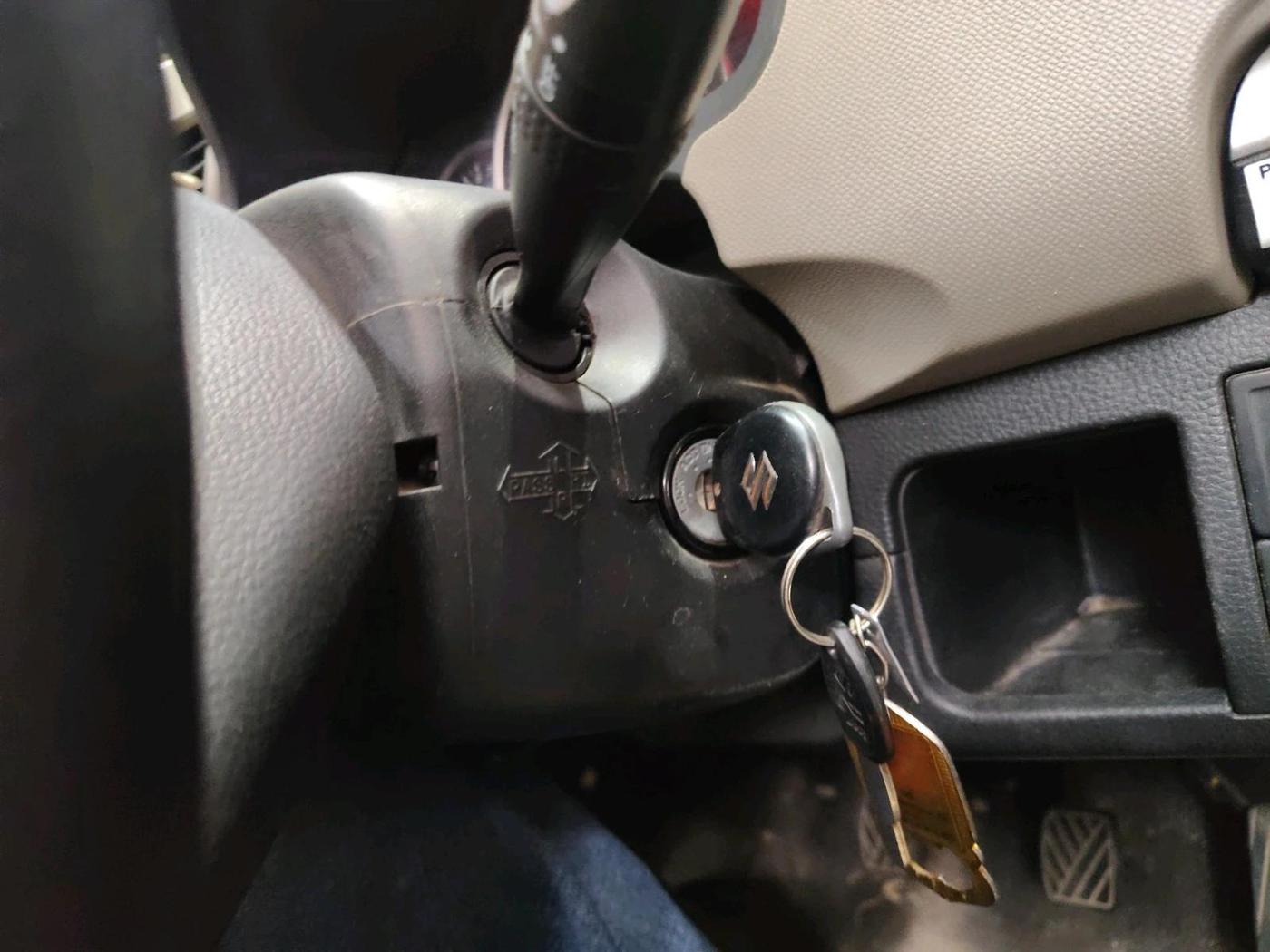 2016 Maruti Wagon R 1.0 VXI, Petrol, Manual, 9,153 km, interior