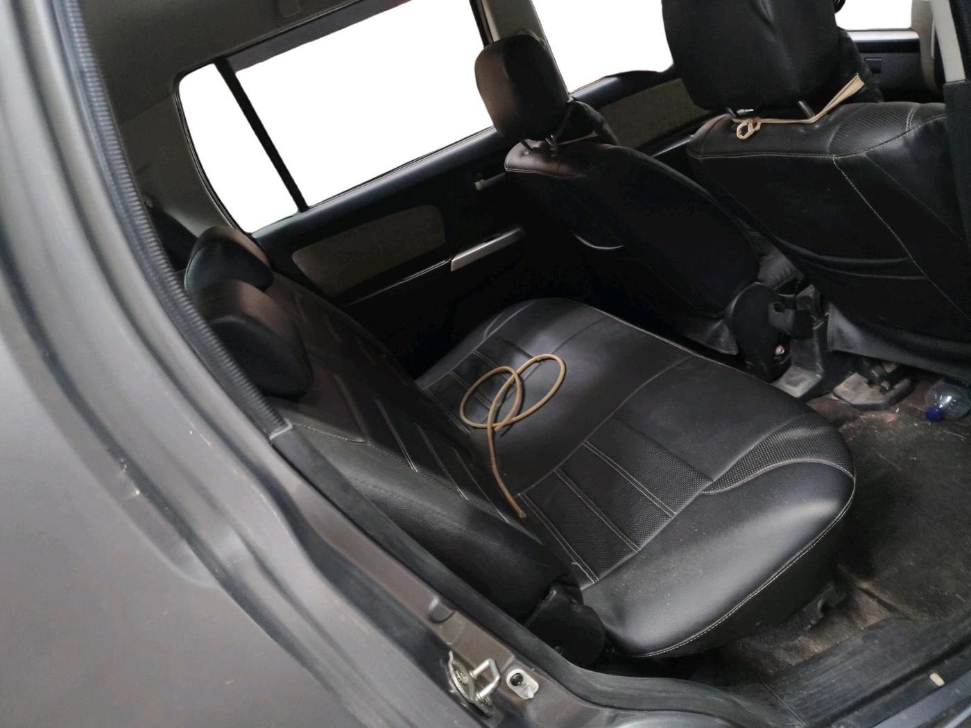 2016 Maruti Wagon R 1.0 VXI, Petrol, Manual, 9,153 km, interior