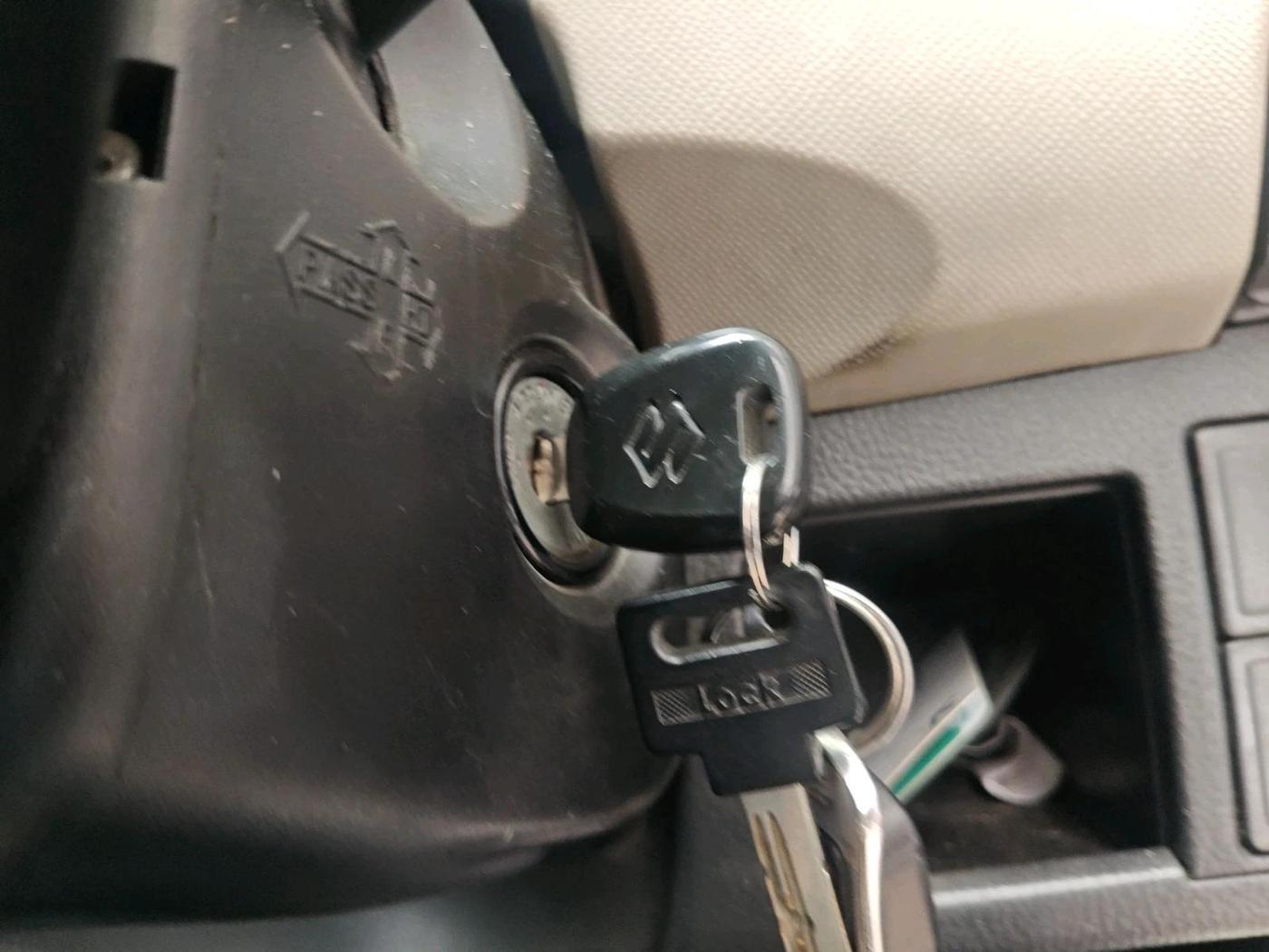 2016 Maruti Wagon R 1.0 LXI CNG, CNG, Manual, 1,06,801 km, interior