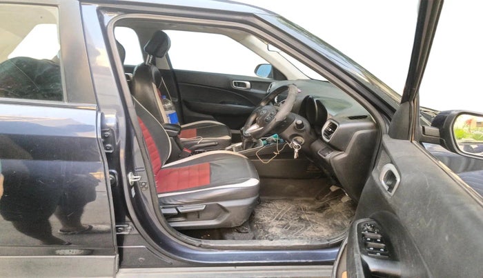 2019 Hyundai VENUE SX 1.4 CRDI, Diesel, Manual, 73,291 km, interior