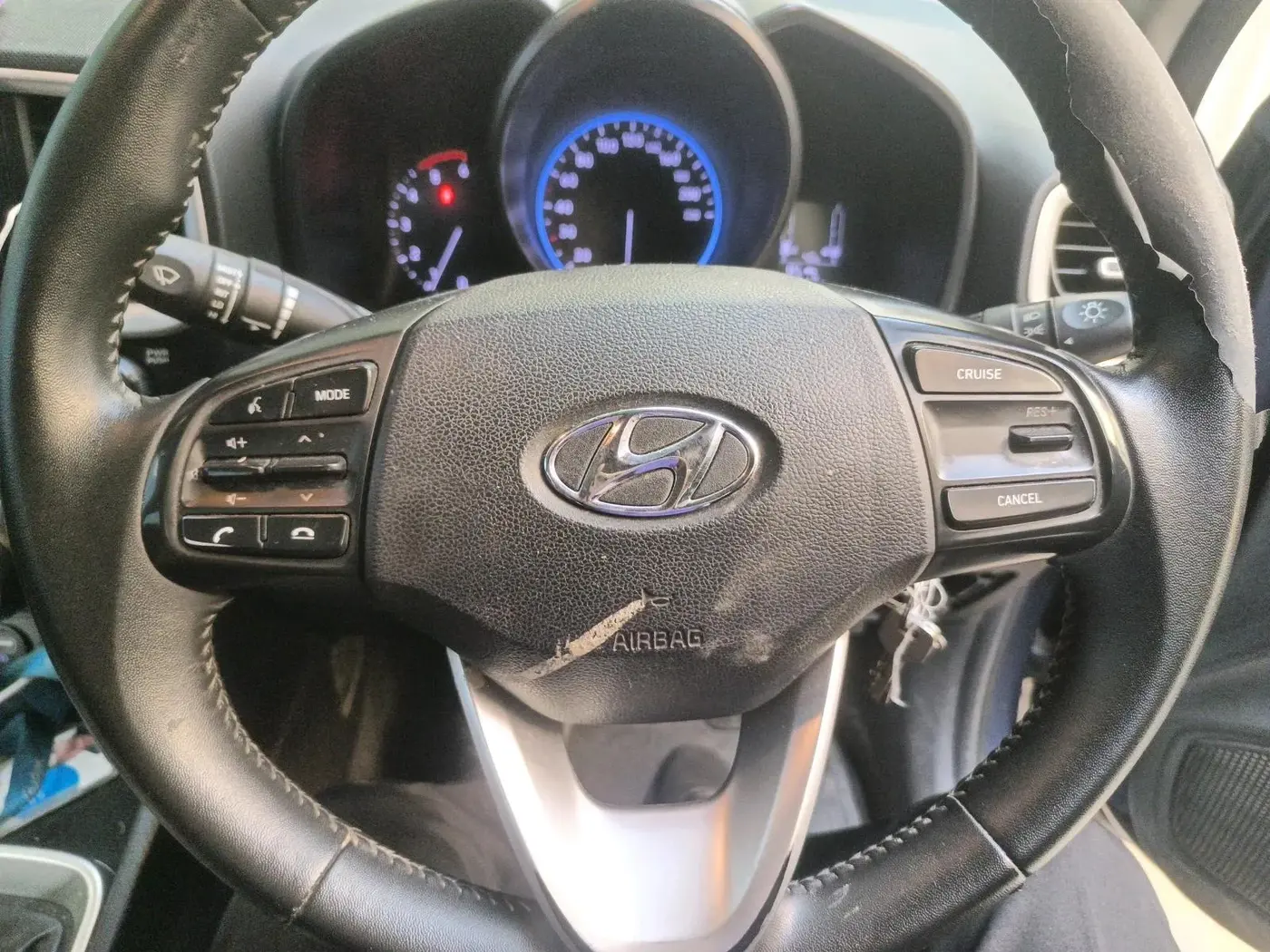 2019 Hyundai VENUE SX 1.4 CRDI, Diesel, Manual, 73,291 km, interior