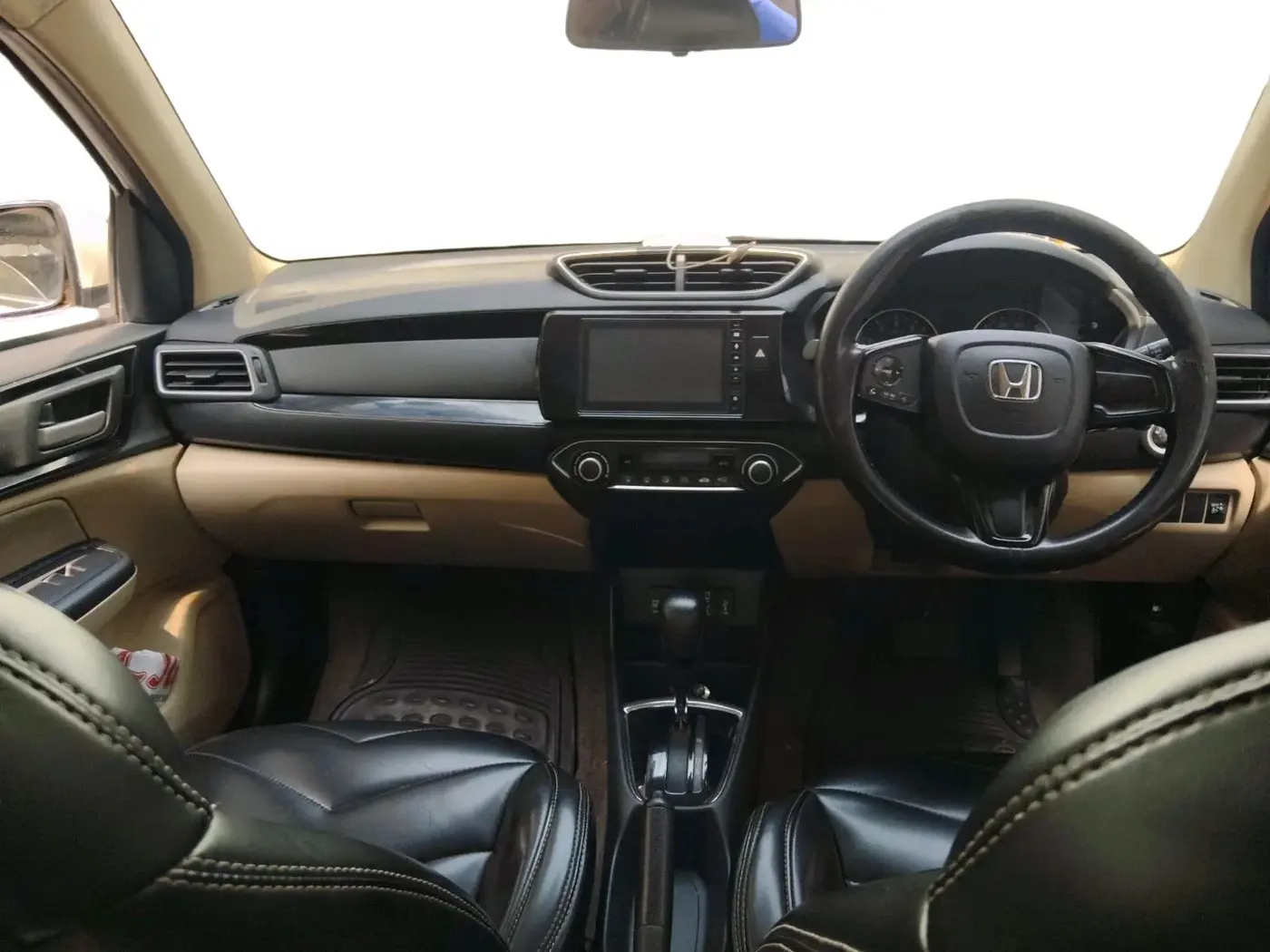 2020 Honda Amaze 1.2L I-VTEC VX CVT, Petrol, Automatic, 42,725 km, interior
