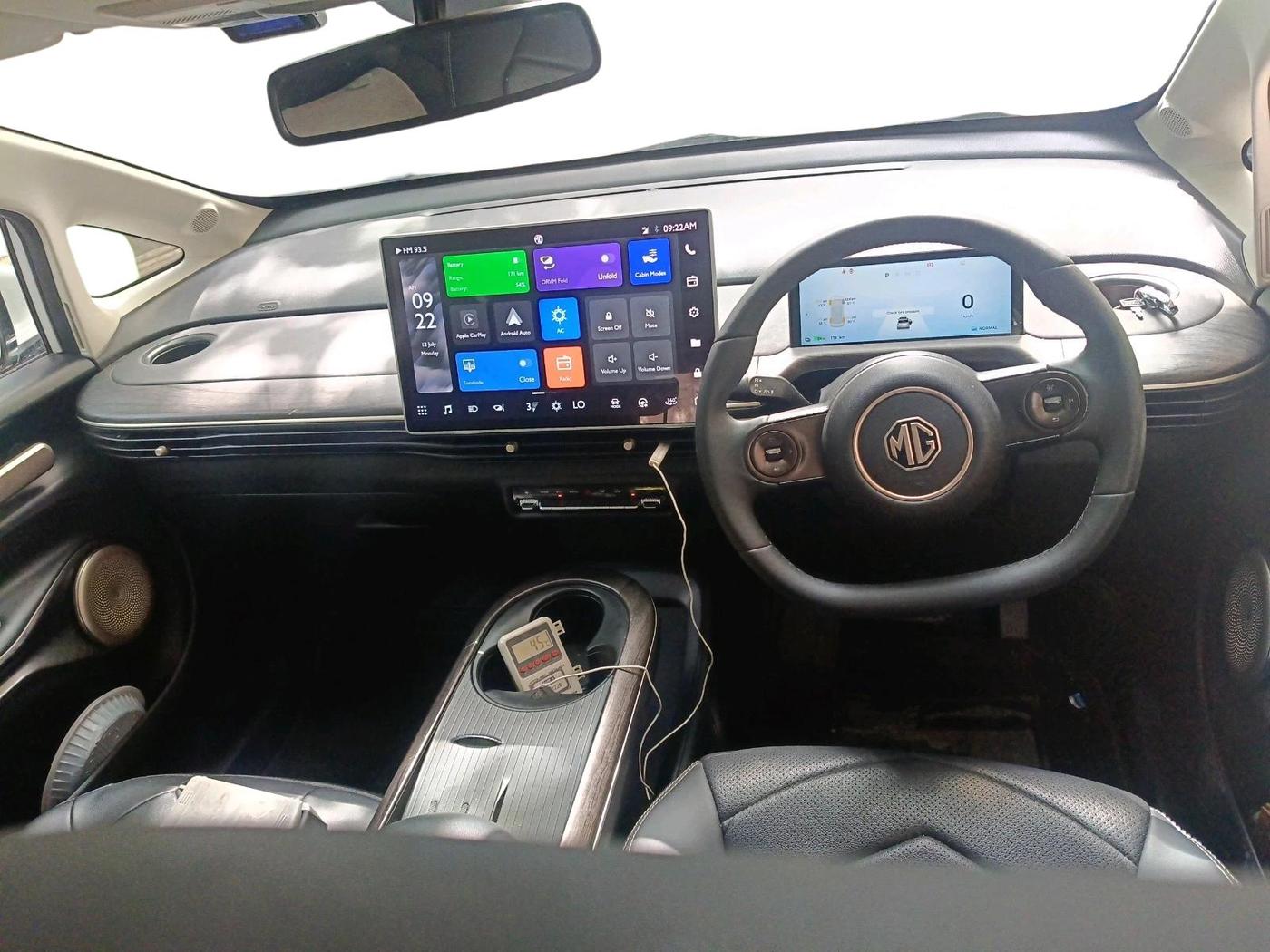 2025 MG Windsor EV Essence, Electric, Automatic, 23,402 km, interior