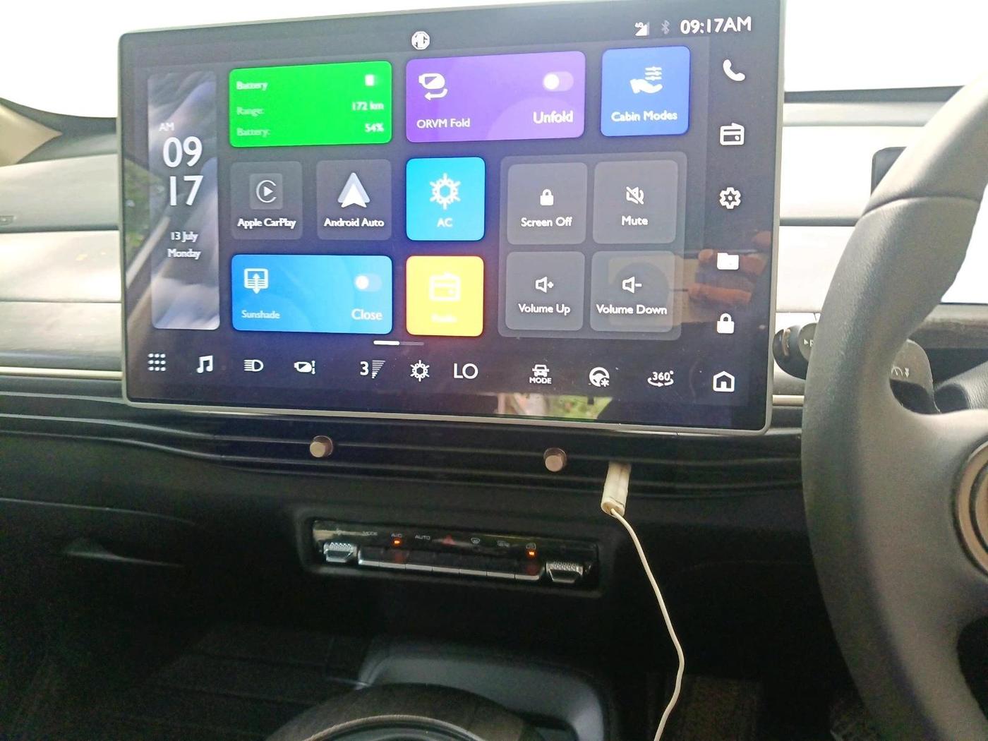 2025 MG Windsor EV Essence, Electric, Automatic, 23,402 km, interior