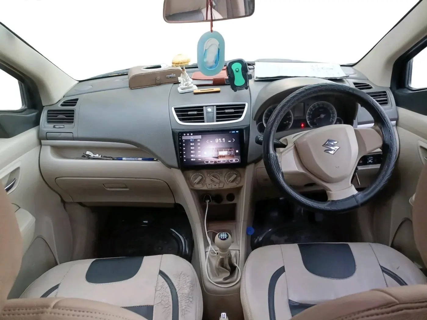 2015 Maruti Ertiga VXI, CNG, Manual, 15,40,000 km, interior