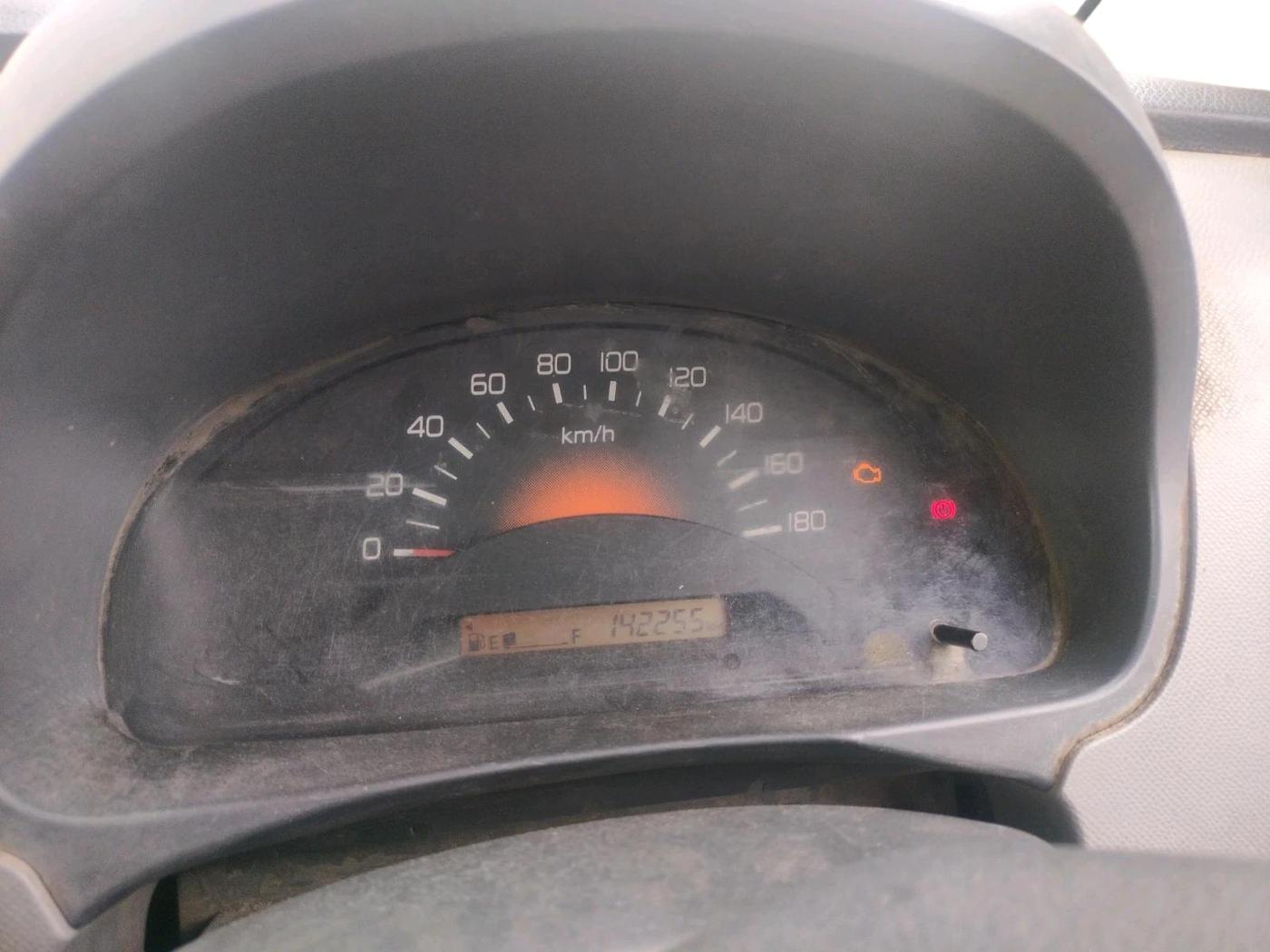 2011 Maruti Wagon R 1.0 LXI, CNG, Manual, 1,42,255 km, interior