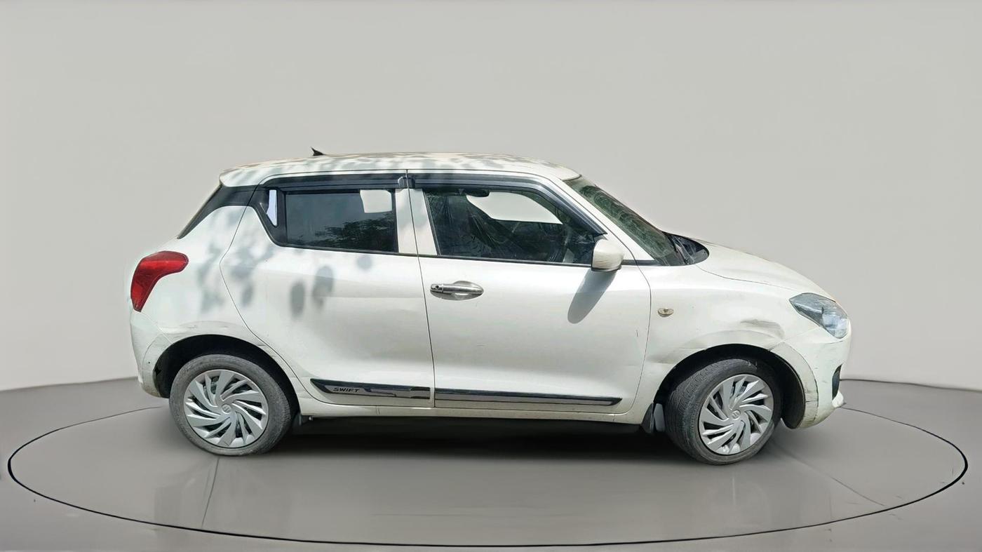 2020 Maruti Swift LXI, Petrol, Manual, 62,655 km, exterior