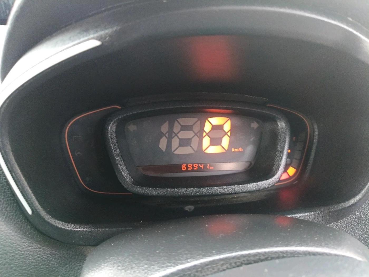 2019 Renault Kwid RXL, Petrol, Manual, 69,941 km, interior