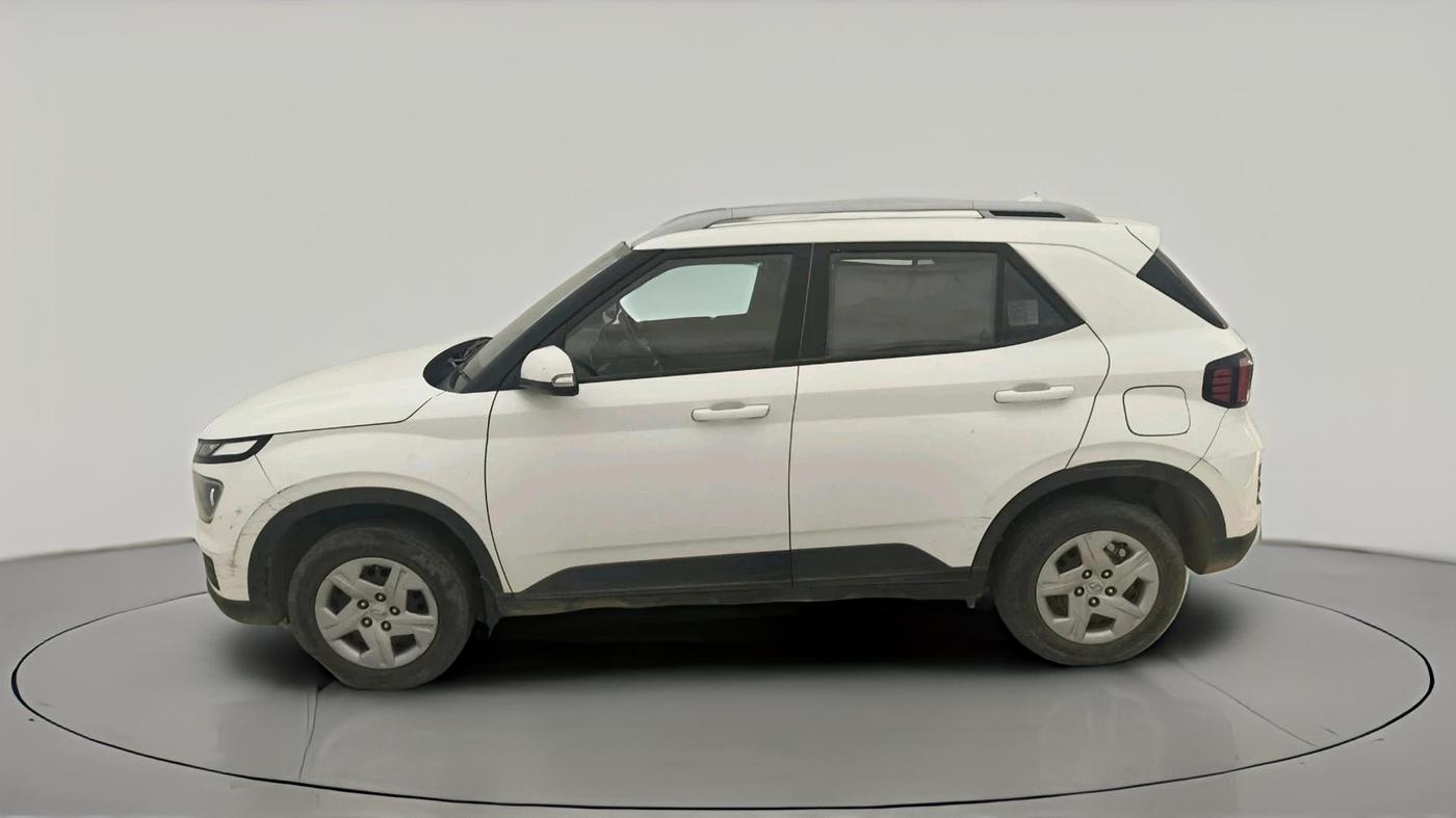 2022 Hyundai VENUE SX 1.2 PETROL, Petrol, Manual, 50,528 km, exterior