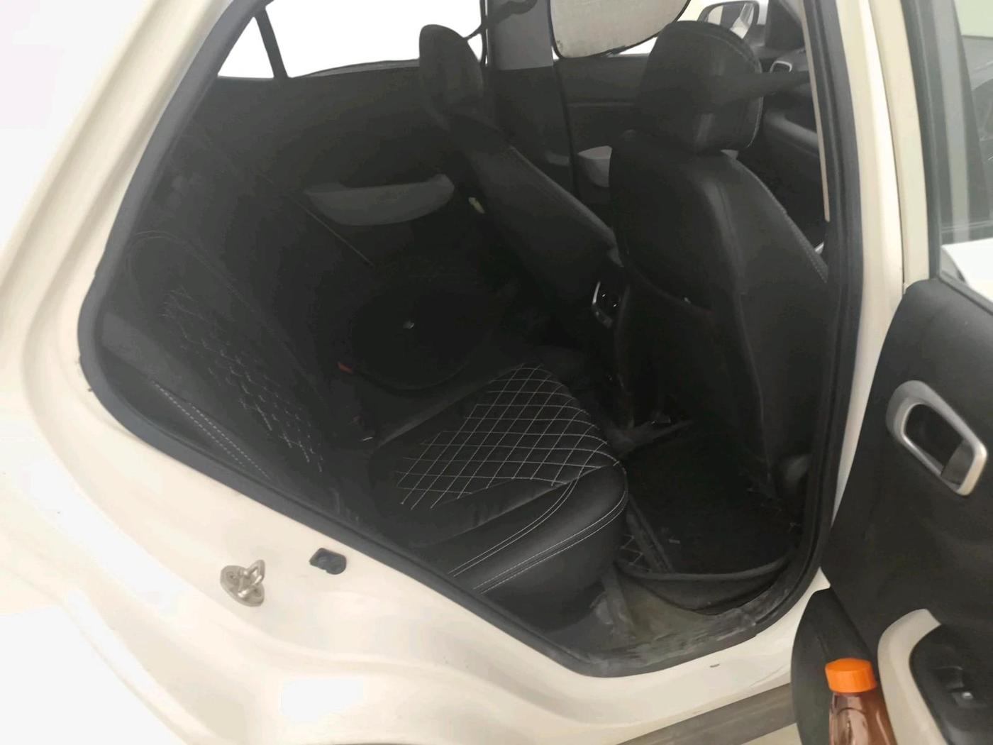 2022 Hyundai VENUE SX 1.2 PETROL, Petrol, Manual, 50,528 km, interior