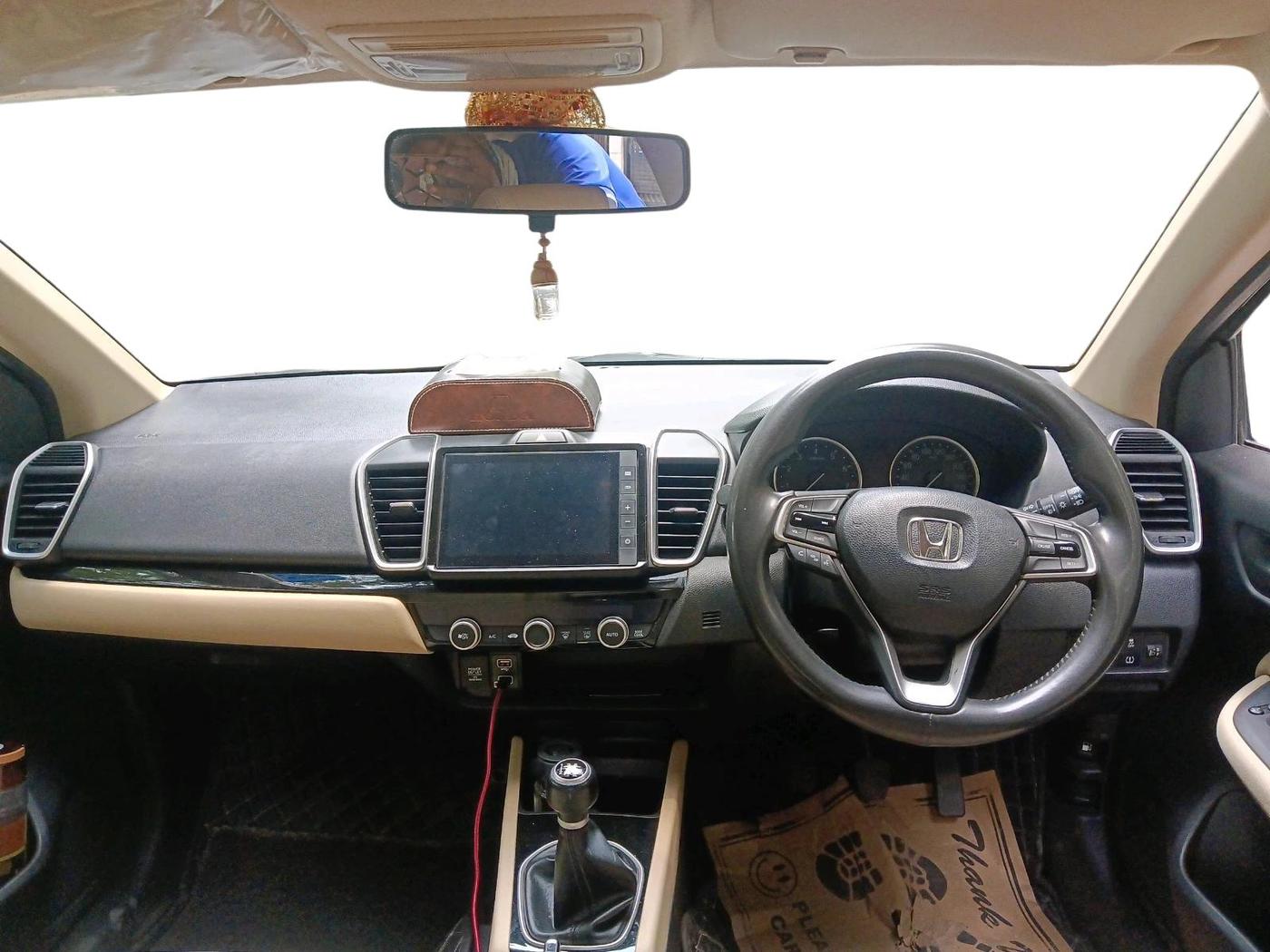 2022 Honda City 1.5L I-VTEC V MT 5TH GEN, Petrol, Manual, 25,821 km, interior