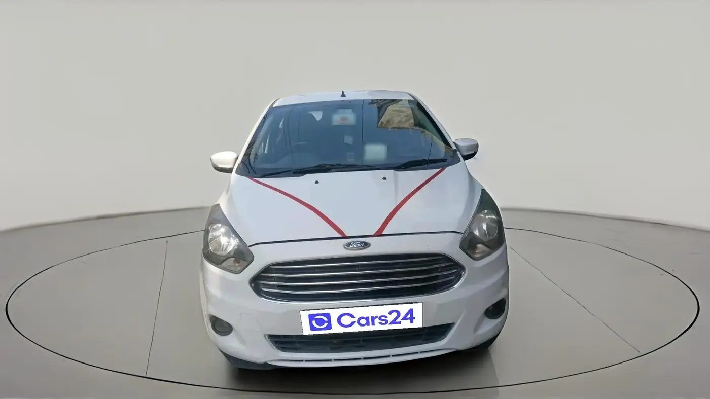 2018 Ford Figo Aspire TITANIUM 1.2 PETROL, CNG, Manual, 1,36,007 km, exterior