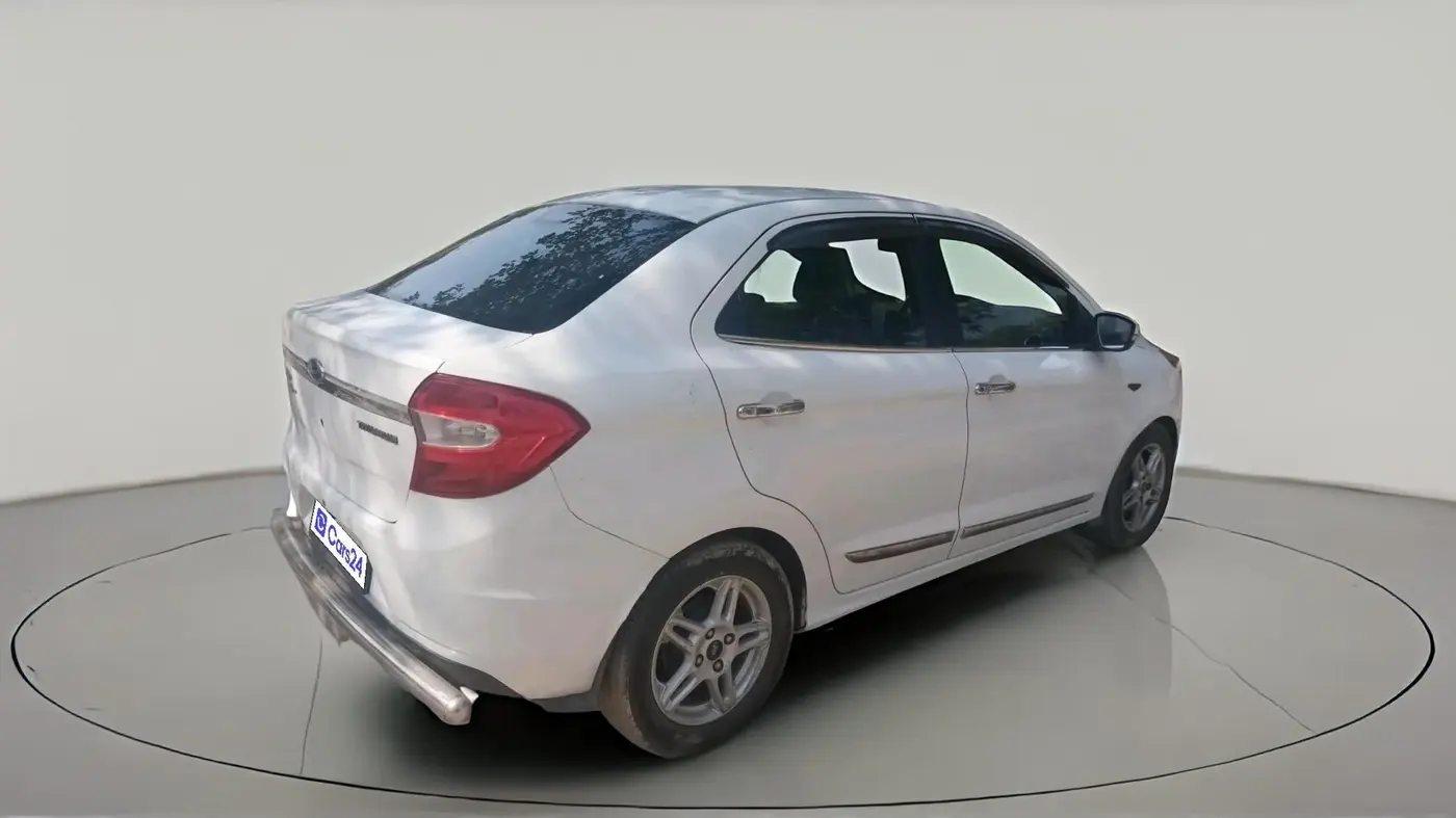 2018 Ford Figo Aspire TITANIUM 1.2 PETROL, CNG, Manual, 1,36,007 km, exterior