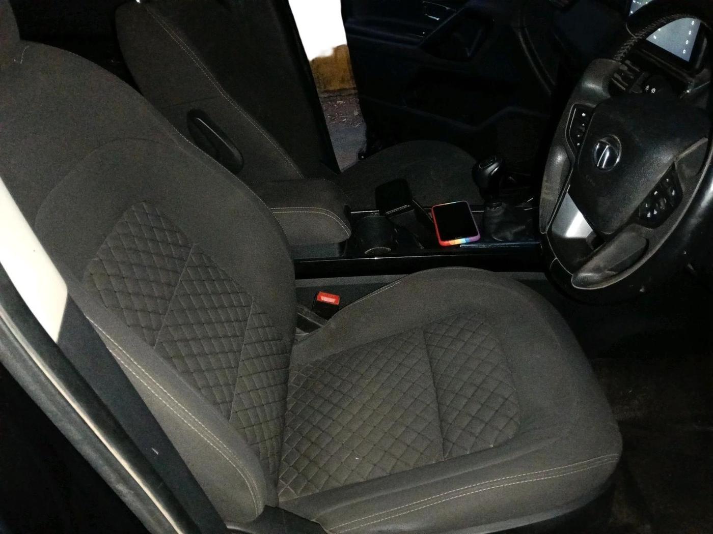 2023 Tata Safari XT PLUS DARK EDITION, Diesel, Manual, 52,171 km, interior