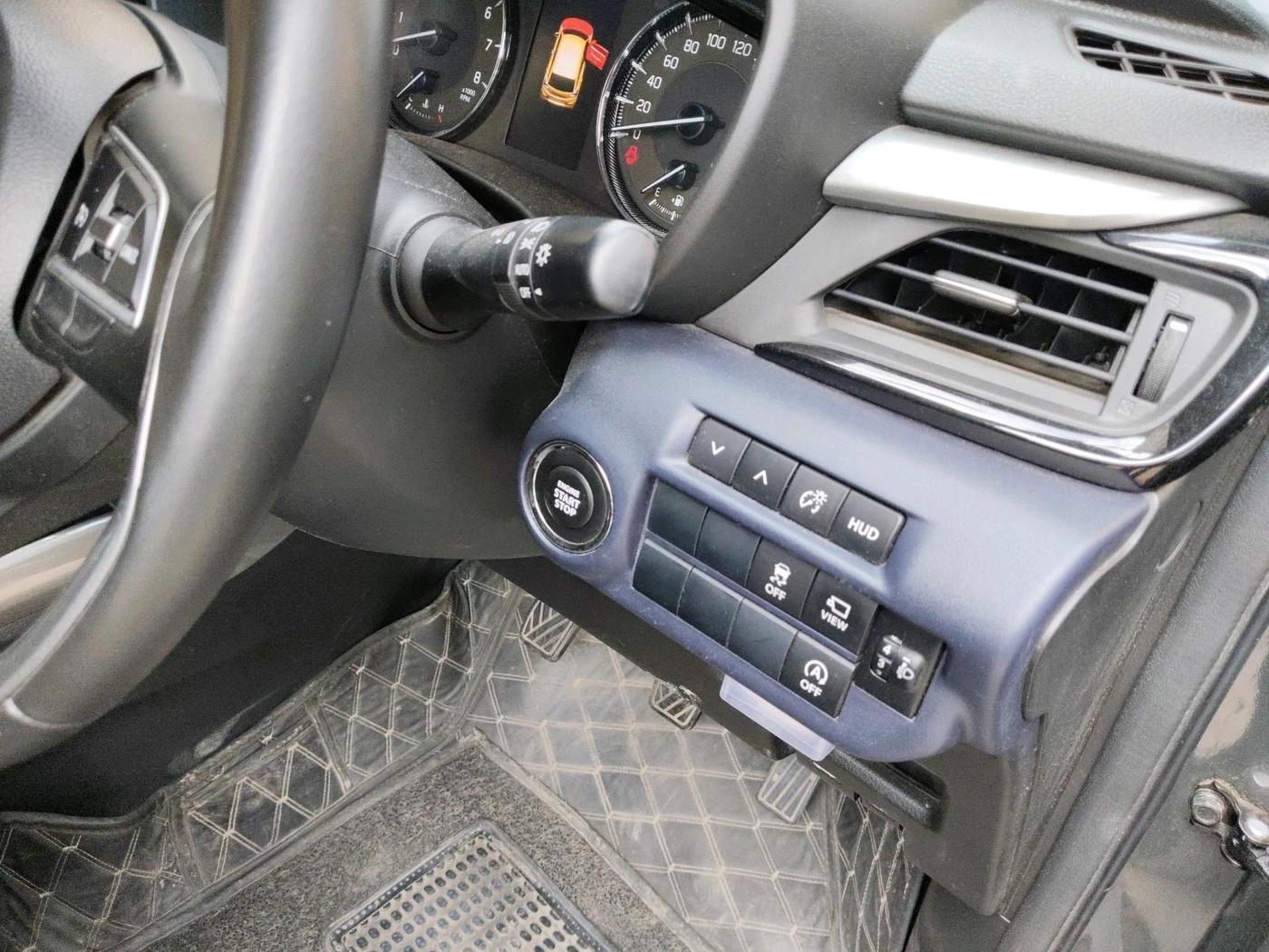 2023 Maruti Baleno ALPHA PETROL 1.2, Petrol, Manual, 25,139 km, interior