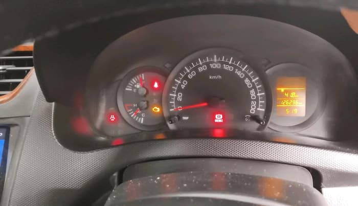 2015 Maruti Swift LXI, CNG, Manual, 1,26,296 km, interior