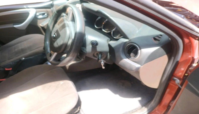 2016 Renault Duster 110 PS RXZ DIESEL, Diesel, Manual, 1,15,607 km, interior