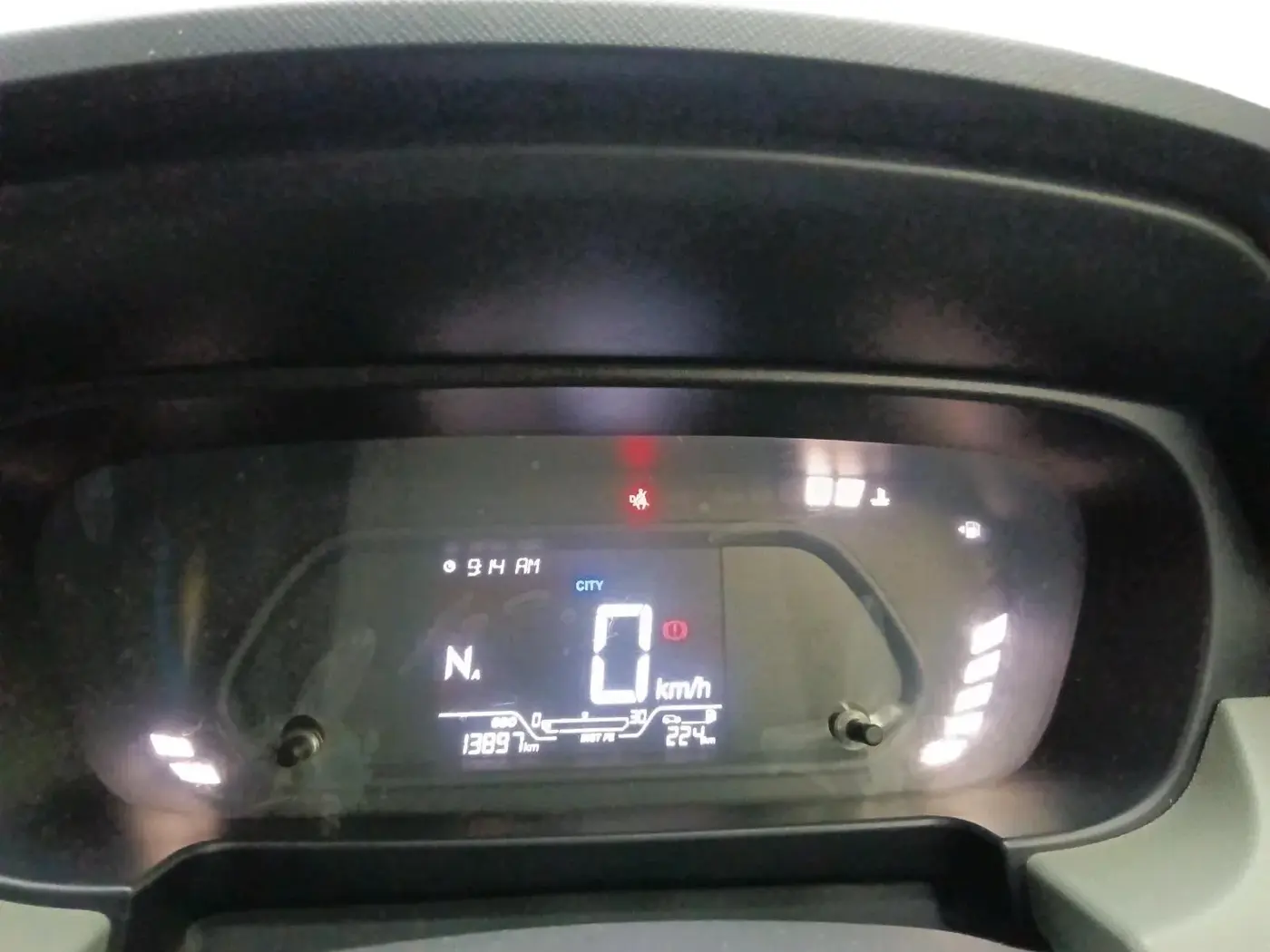 2024 Tata PUNCH ADVENTURE AMT, Petrol, Automatic, 13,897 km, interior